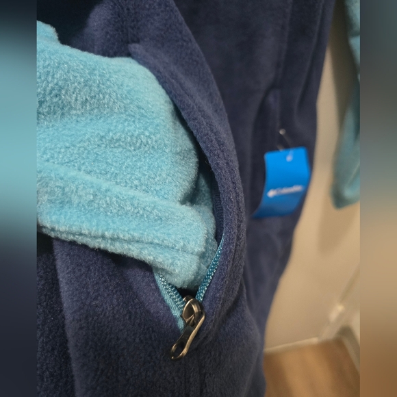 NWT Columbia Kids' Blue Fleece Jacket - Picture 4 of 10